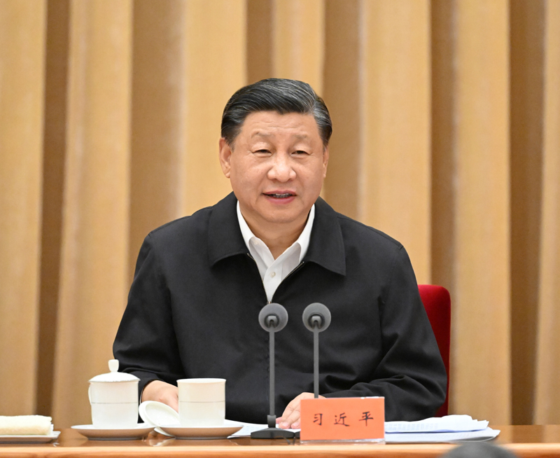 習(xí)近(jìn)平在全國(guó)生(shēng)态環境保護大(dà)會(huì)上(shàng)強調：全面推進美(měi)麗(lì)中國(guó)建設 加快(kuài)推進人(rén)與自(zì)然和(hé)諧共生(shēng)的(de)現(xiàn)代化(huà)